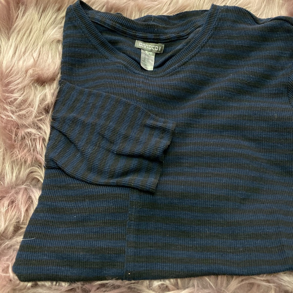 Black and bride striped long sleeve shirt